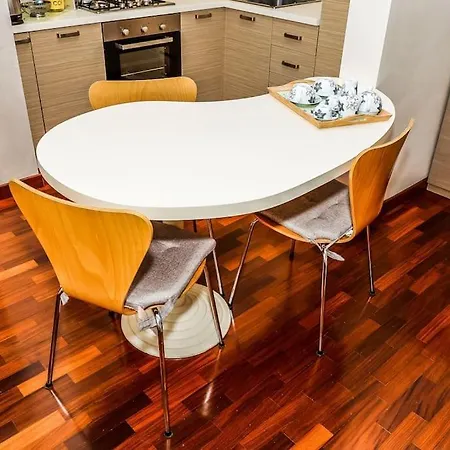 Prestigioso Appartamento Di 70Mq Vicino Milano Legnano Exterior photo